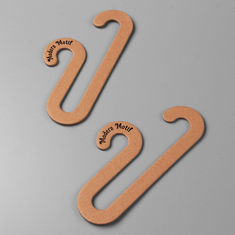 moc giay hanger