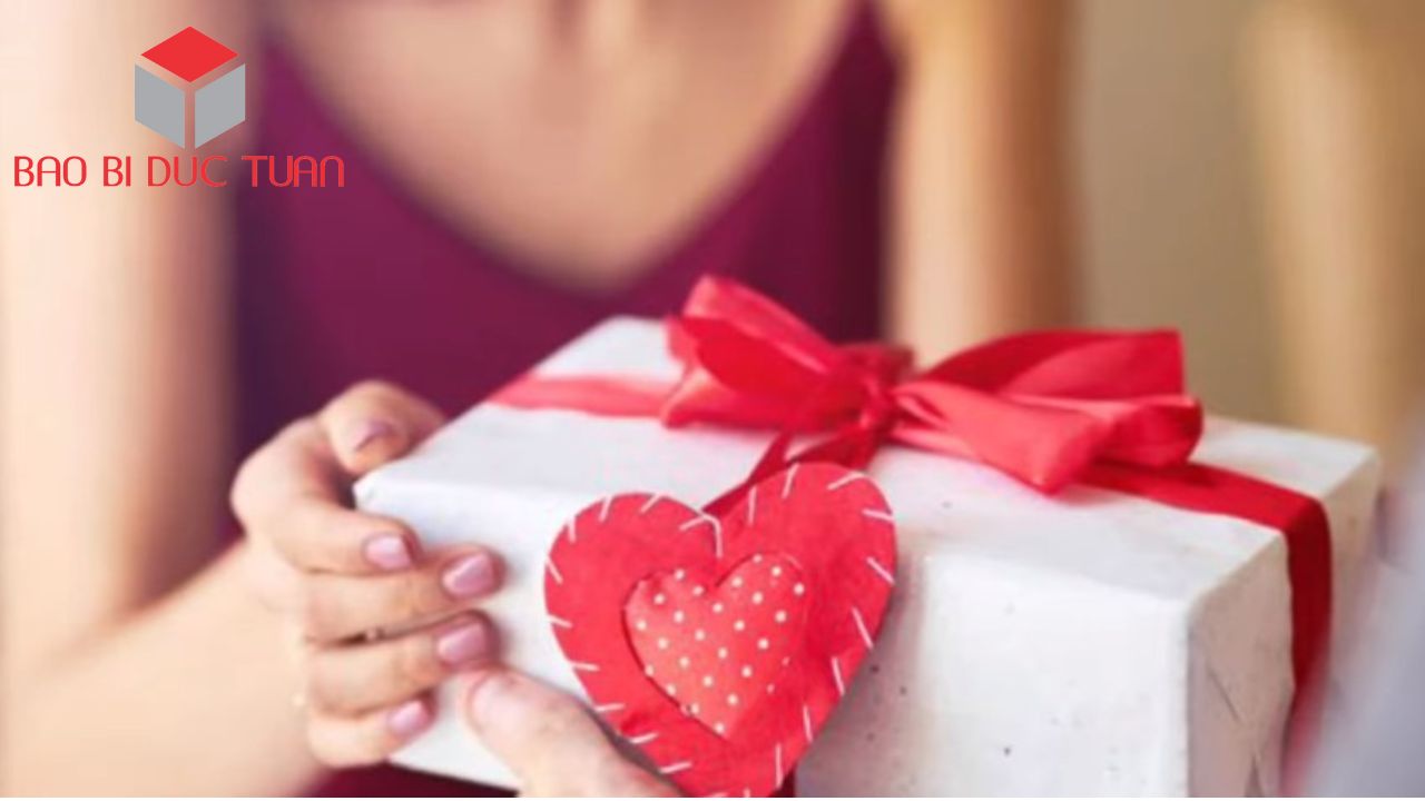 9 quà tặng Valentine phụ nữ thích nhất trong ngày lễ tình nhân 2023 16 qua tang valentine phu nu thich nhat trong ngay le tinh nhan 3