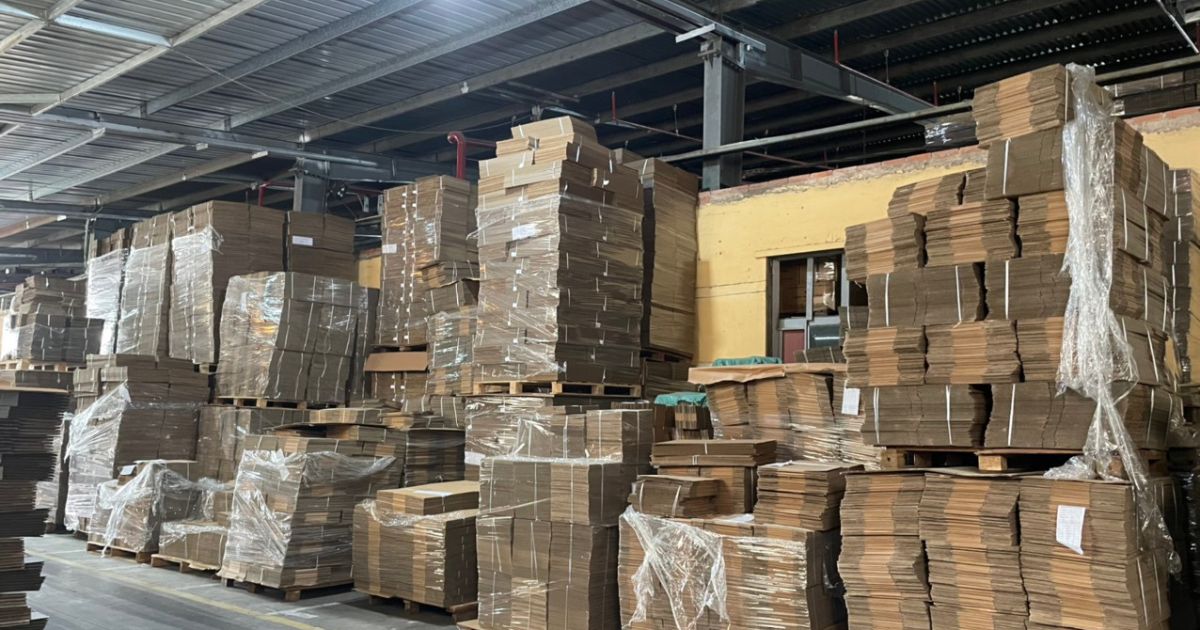 Xưởng sản xuất thùng carton theo yêu cầu