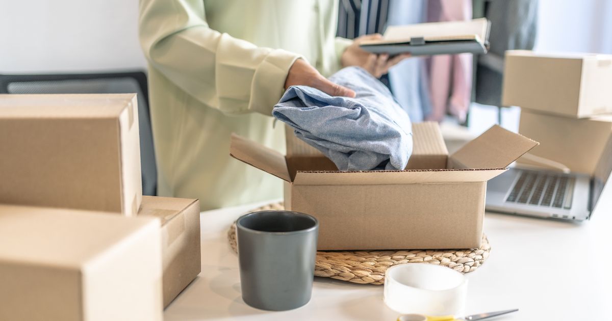 10 sai lầm phổ biến khi sử dụng thùng carton đóng gói hàng hoá 13 Sắp xếp hàng hoá sai cách có thể gây hư hỏng