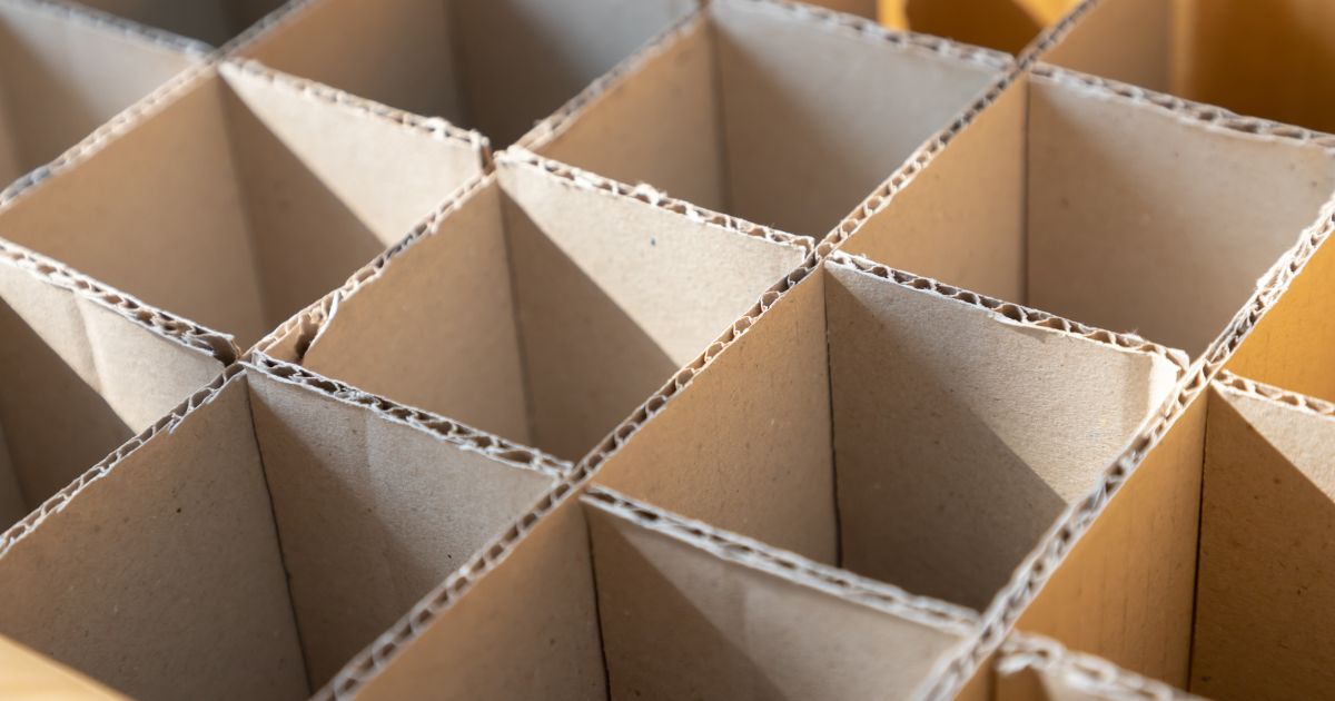 Hướng dẫn đóng gói chai lọ an toàn bằng thùng carton 7 Cần tuân thủ quy trình khi đóng gói