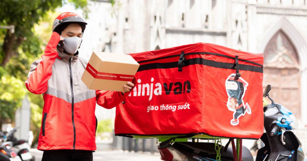 Ninja Van sở hữu đội ngũ hơn 1000 tài xế giao hàng và vận chuyển hơn 300.000 đơn hàng mỗi tháng