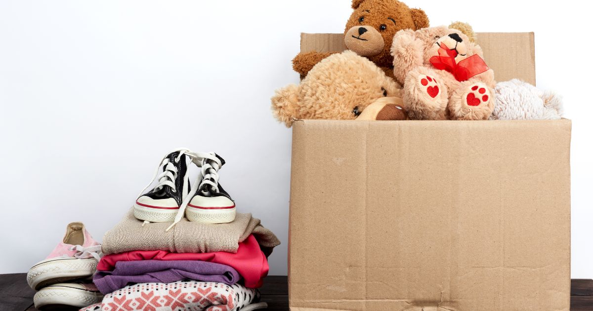 Tận dụng hiệu quả bìa carton cũ với 5 ý tưởng sáng tạo độc đáo 11 Thùng bìa carton cũ dùng làm hộp đựng đồ