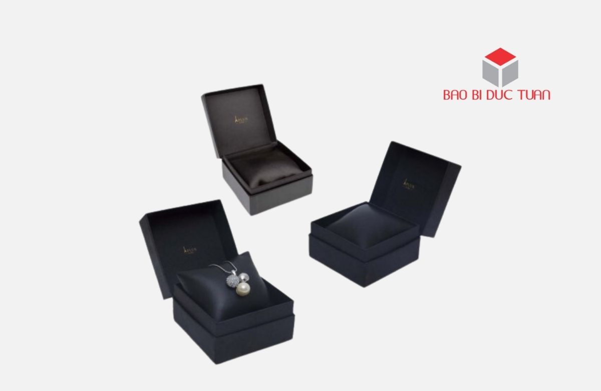 Mau-hop-giay-dung-trang-suc-gia-re-5