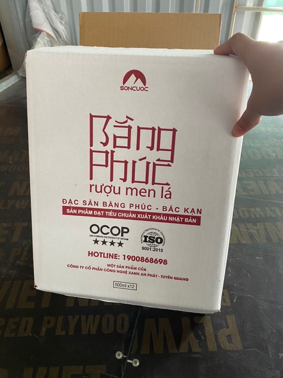 Làm mua hộp carton đựng rượu bền đẹp giá rẻ 2024 5 mau hop carton 1 3