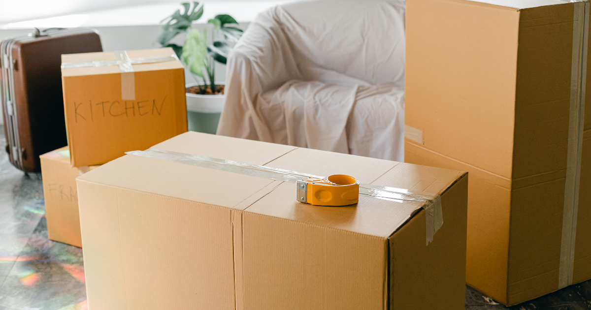 Thùng carton là 1 lựa chọn tối ưu khi đựng chăn ga gối đệm