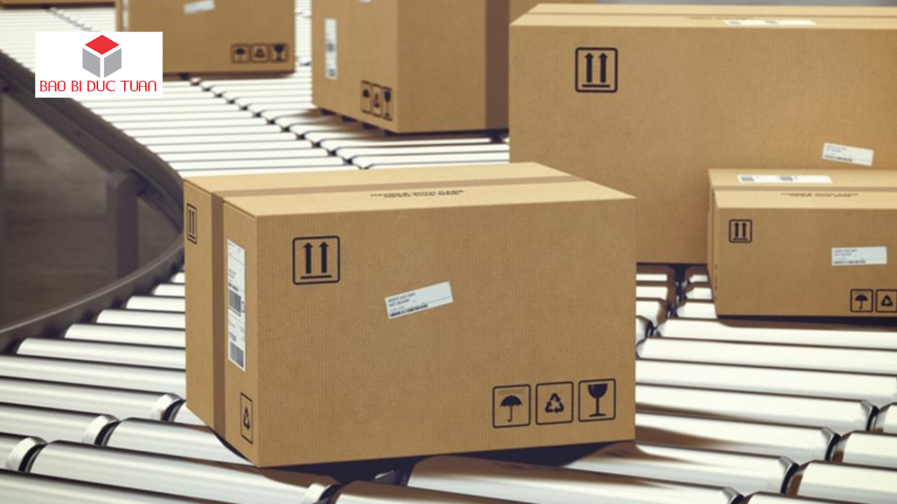 Các dịch vụ gửi hàng tại Bưu điện Tây Hồ